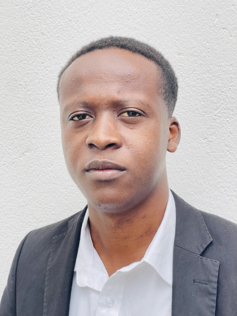 Naym Mupoia